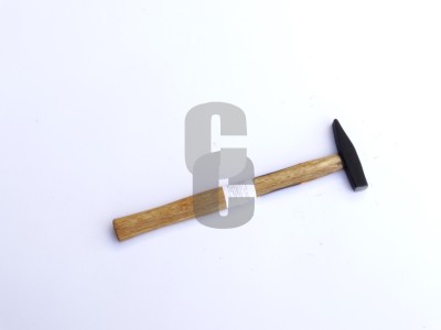 Нови предложения Чук ДЪРВЕНА дръжка - 0.100кг.                                                                                                                                                                                                                                                                               